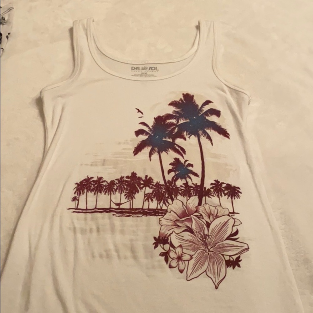 Super cute! Color changing tank top! (OBO)